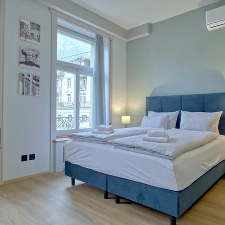 Bank House M 203 - Griwa Rent Apartment *